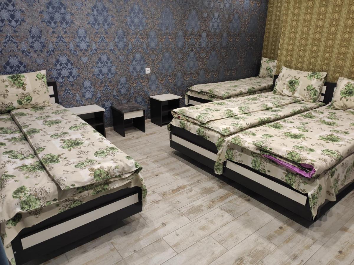Karavan Hotell Bila Krynytsya  Eksteriør bilde