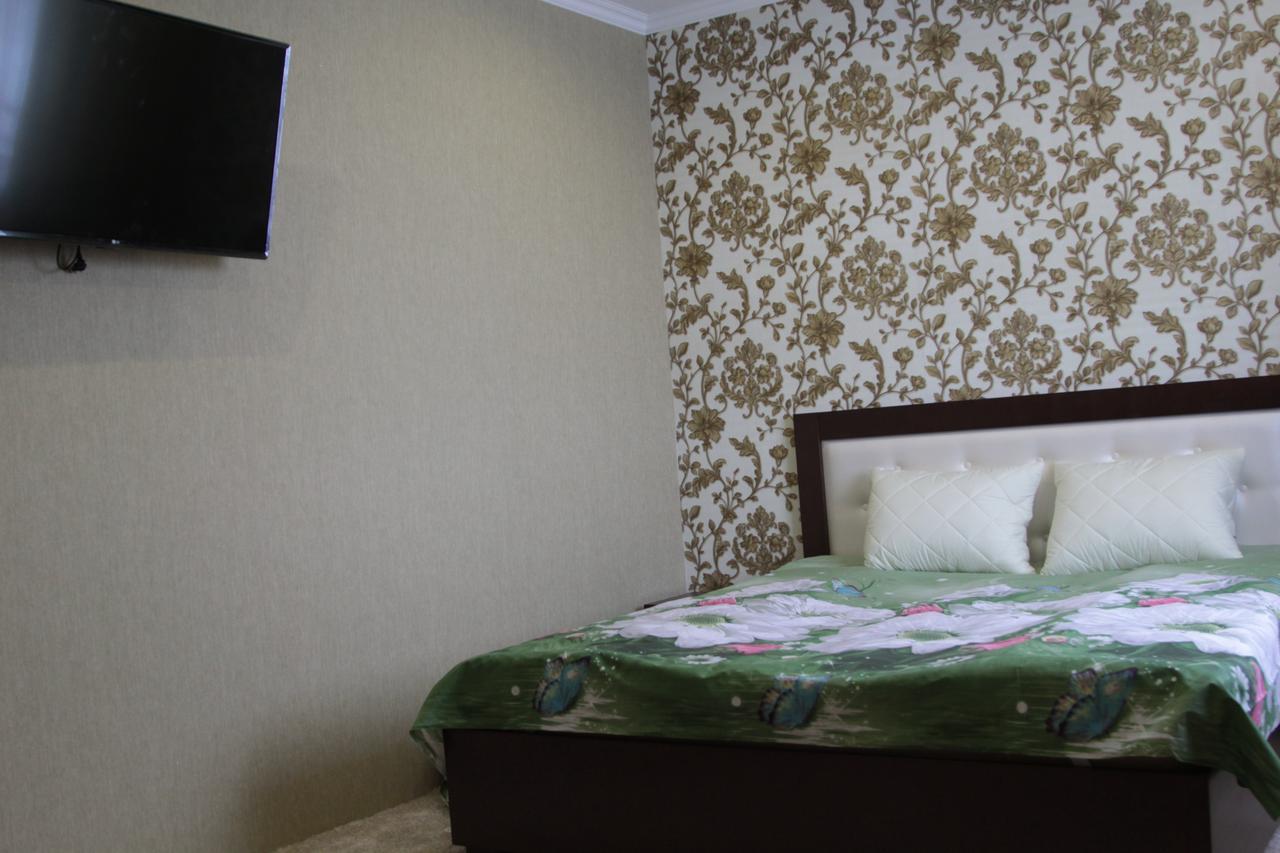 Karavan Hotell Bila Krynytsya  Eksteriør bilde