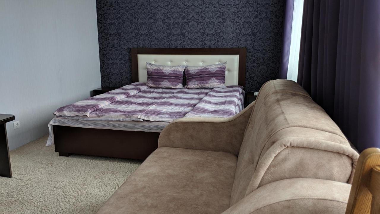 Karavan Hotell Bila Krynytsya  Eksteriør bilde