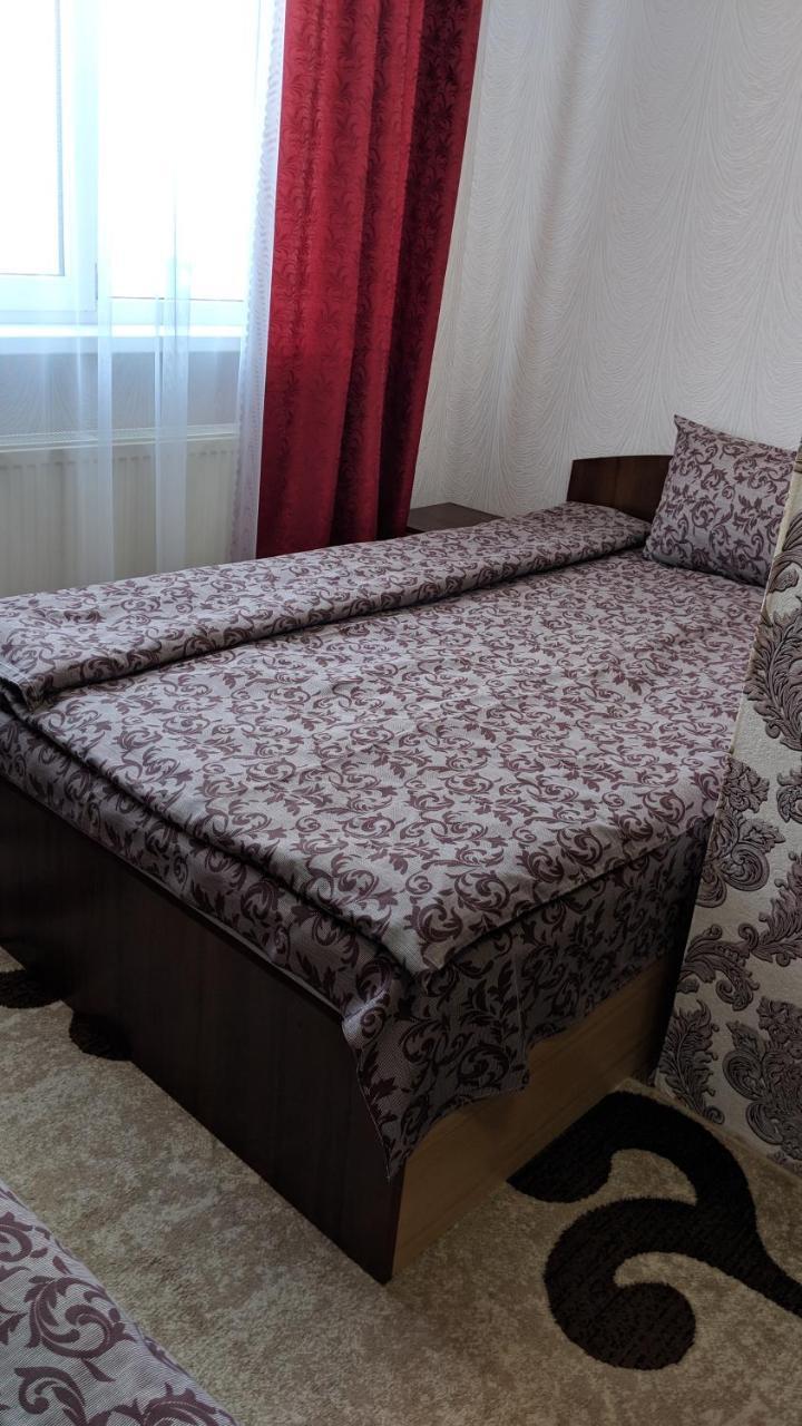 Karavan Hotell Bila Krynytsya  Eksteriør bilde