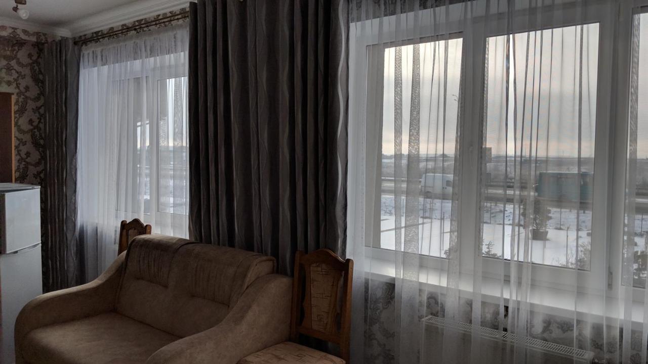Karavan Hotell Bila Krynytsya  Eksteriør bilde