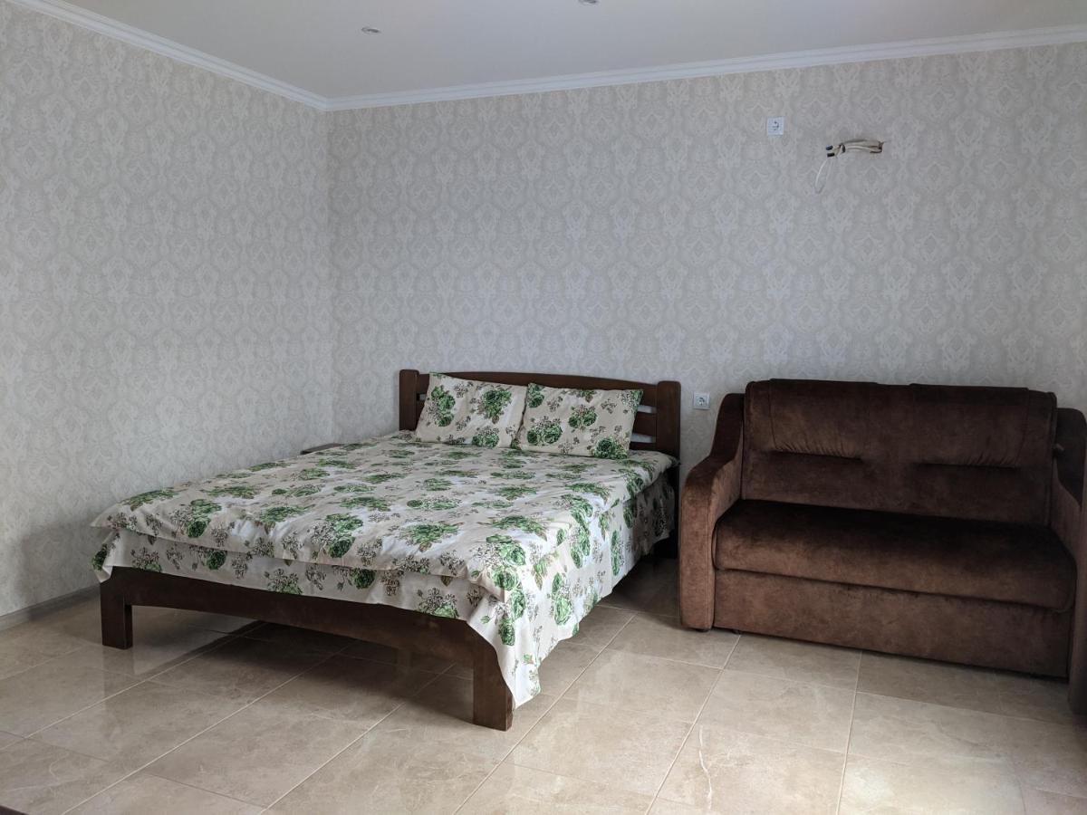 Karavan Hotell Bila Krynytsya  Eksteriør bilde